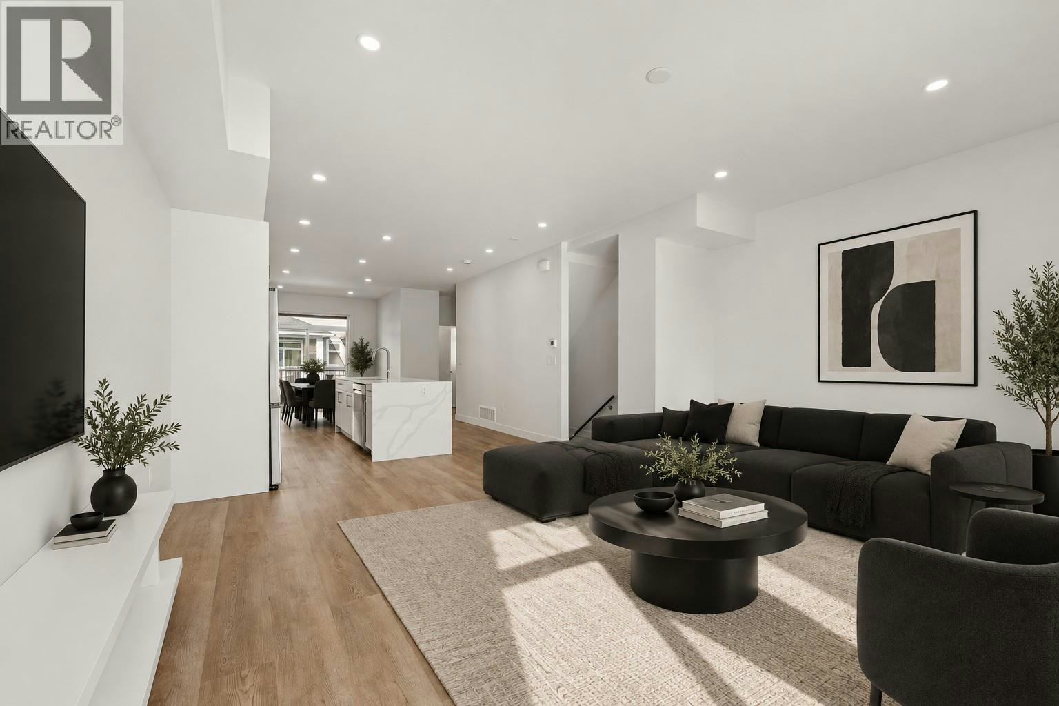 121-5300 Main Street, Kelowna, BC, V1W 0C1 - 10