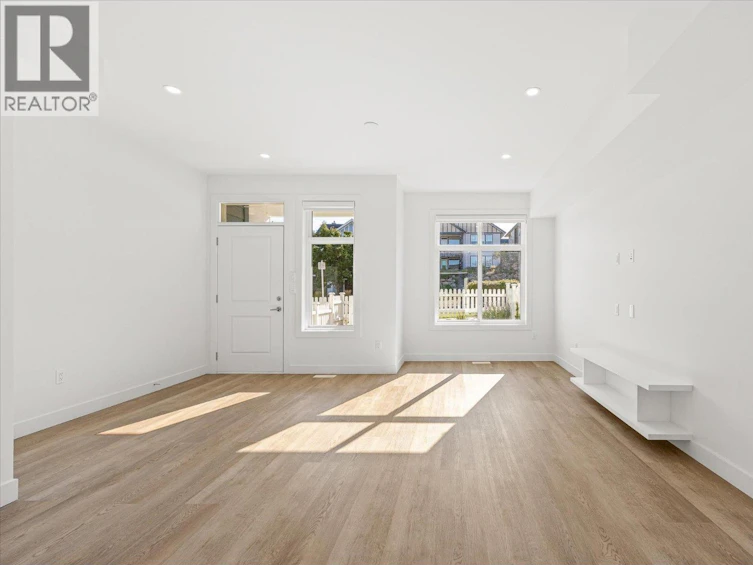 121-5300 Main Street, Kelowna, BC, V1W 0C1 - 8