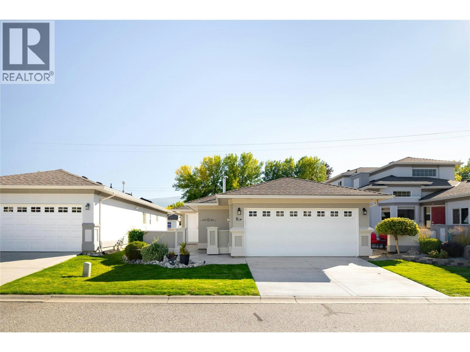 140-3788 Bird Place, Kelowna, BC, V1W 4T3