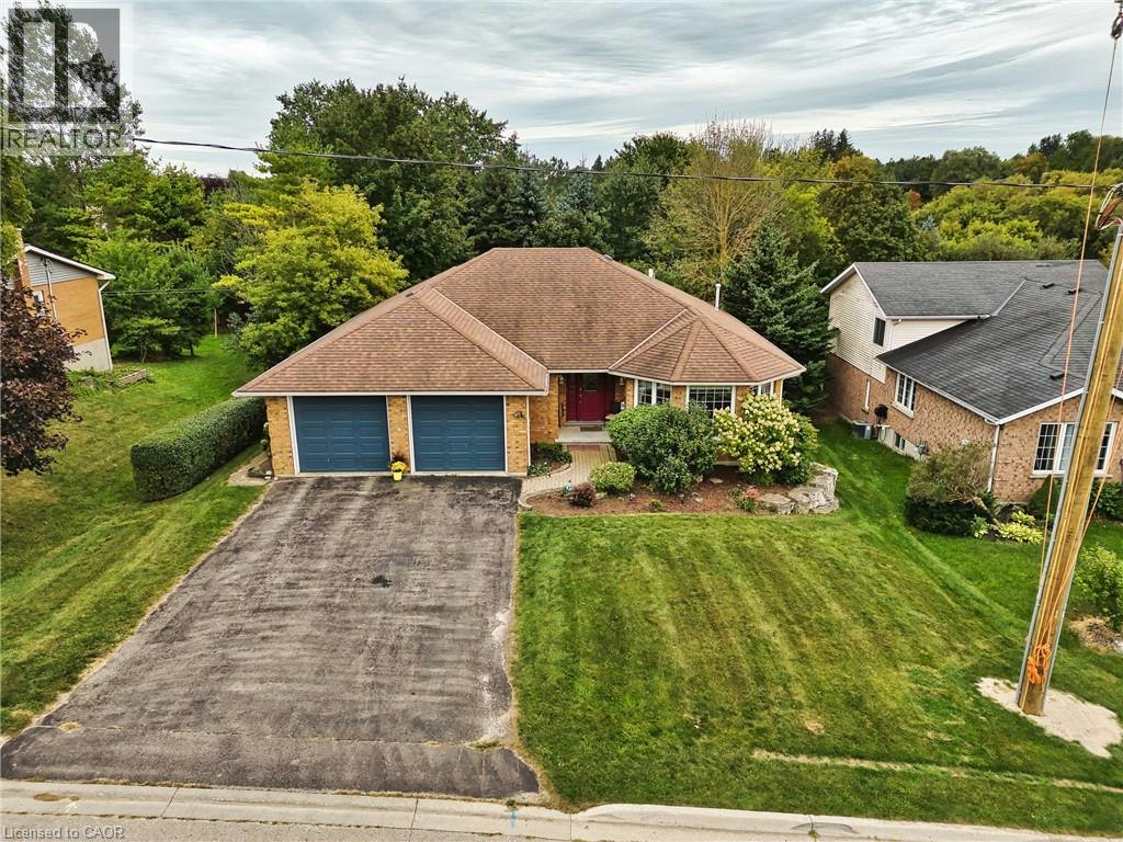 21 Drayton Queen Street, Mapleton, ON, N0G 1P0