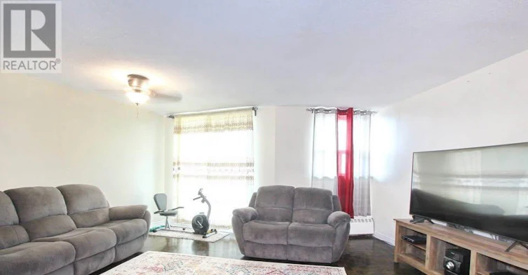 907-3577 Derry Road E, Mississauga, ON, L4T 1B3 - 5