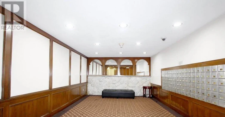 907-3577 Derry Road E, Mississauga, ON, L4T 1B3 - 2