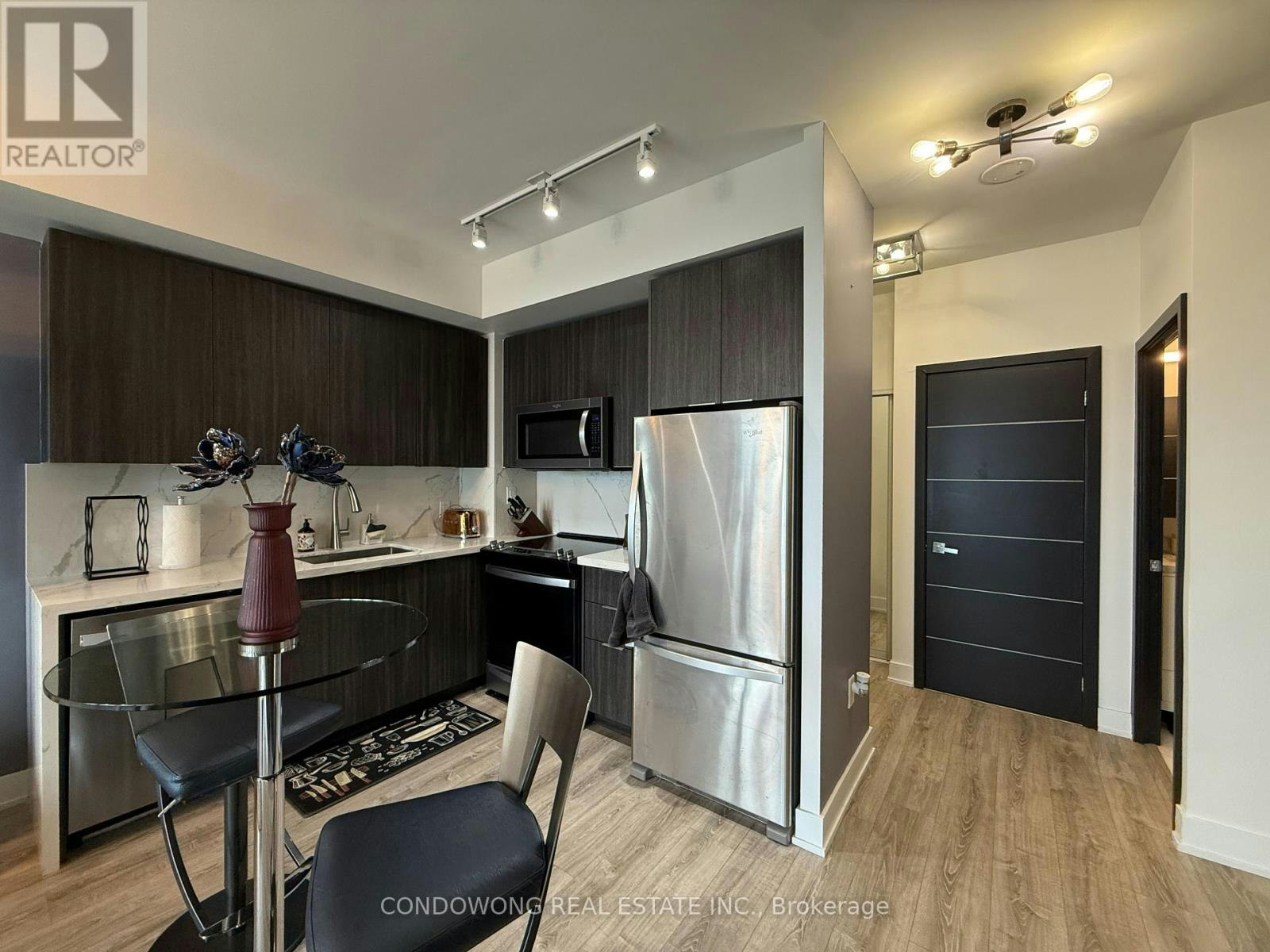5006-30 Shore Breeze Drive, Toronto, ON, M8V 0J1 - 13