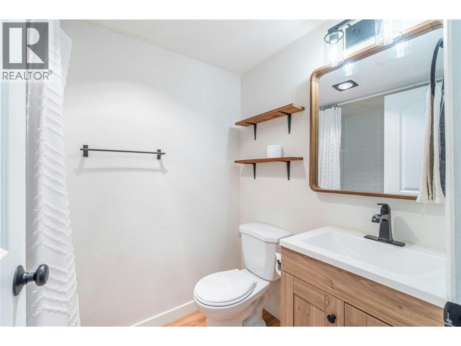 106-555 Dalgleish Drive, Kamloops, BC, V2C 6C7 - 8
