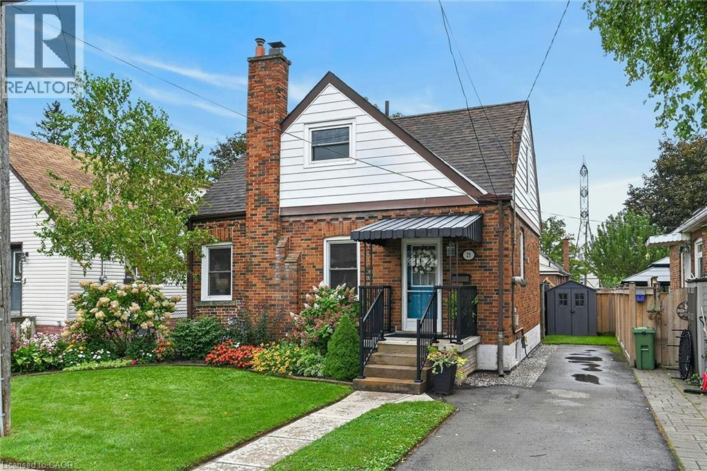 25 Woodbridge Road, Hamilton, ON, L8K 3C6