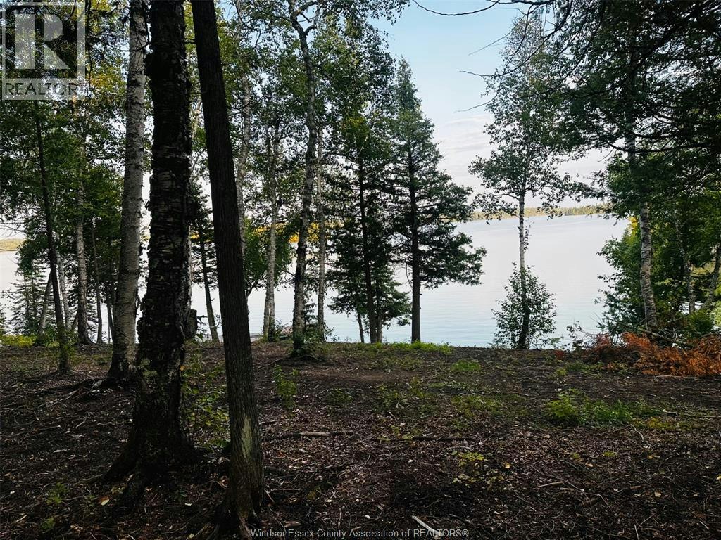 7 Soapstone Point Road, Kenora, ON, P8N 2Y4