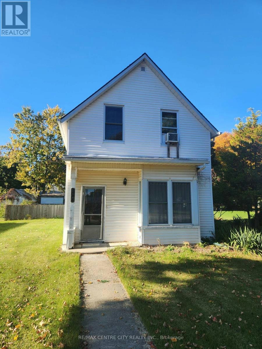 244 Elm Street W, Chatham-Kent, ON, N0P 1C0