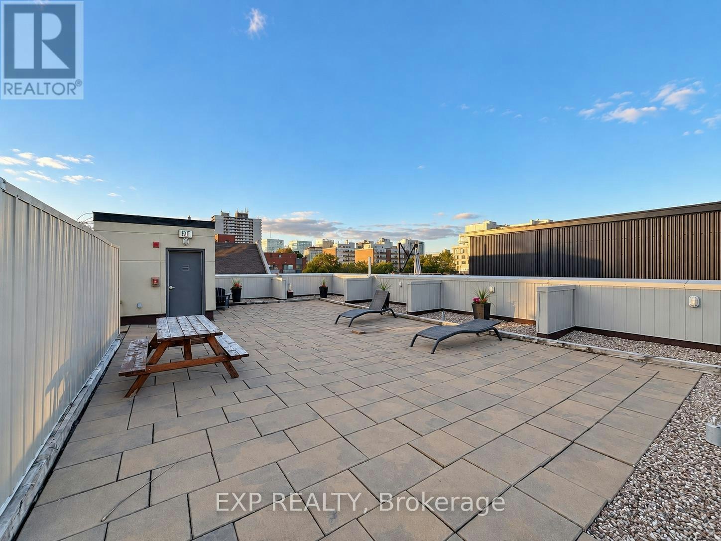 108-429 Kent Street, Ottawa, ON, K2P 1B5 - 10