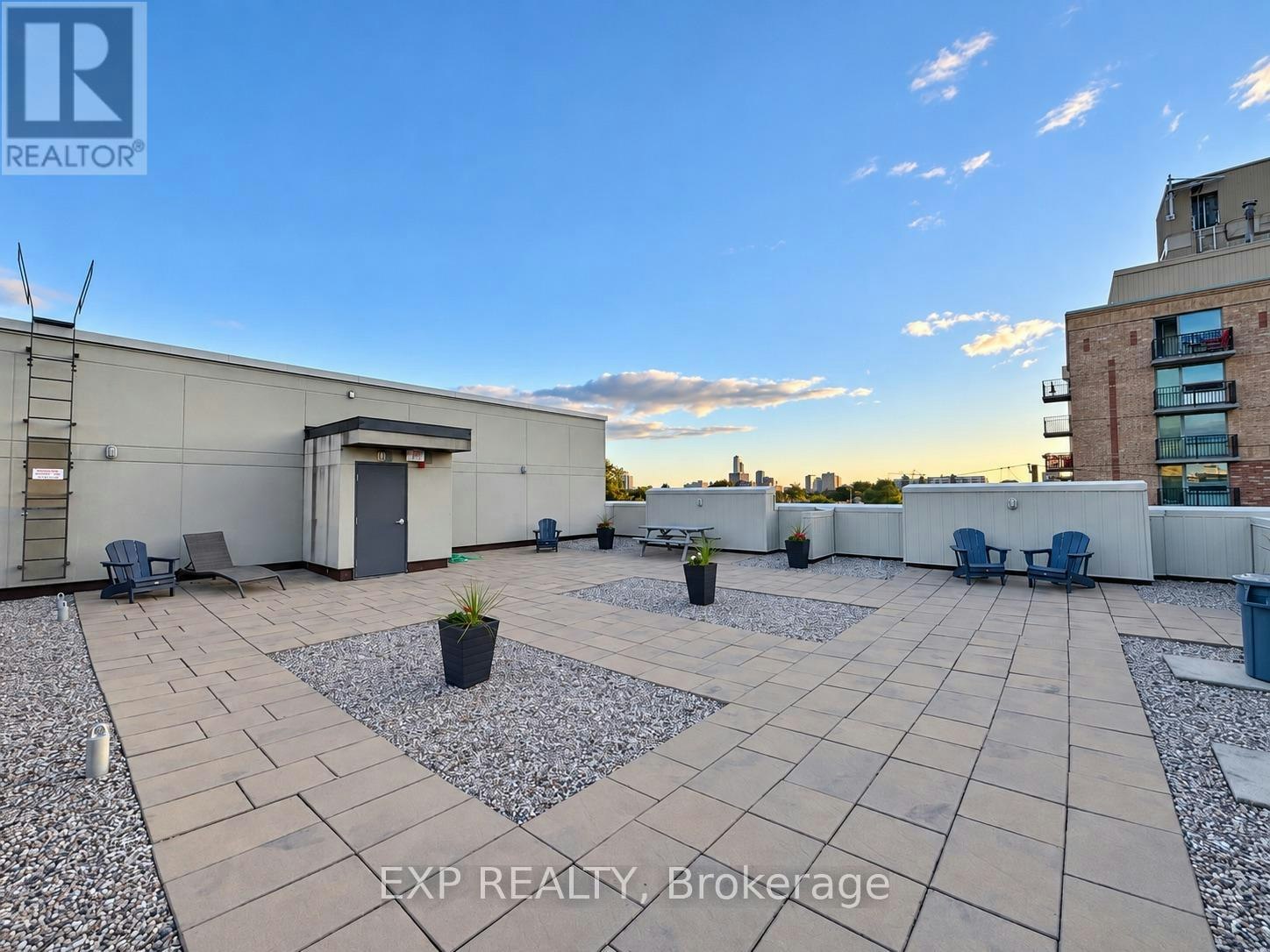 108-429 Kent Street, Ottawa, ON, K2P 1B5 - 11