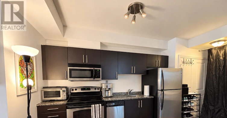 108-429 Kent Street, Ottawa, ON, K2P 1B5 - 2