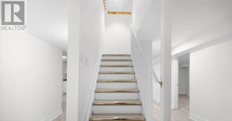 3 Plowman Drive, Ajax, ON, L1S 6R7 - 11