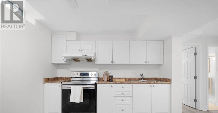 3 Plowman Drive, Ajax, ON, L1S 6R7 - 2