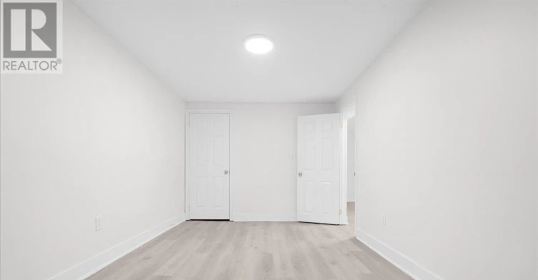 3 Plowman Drive, Ajax, ON, L1S 6R7 - 6