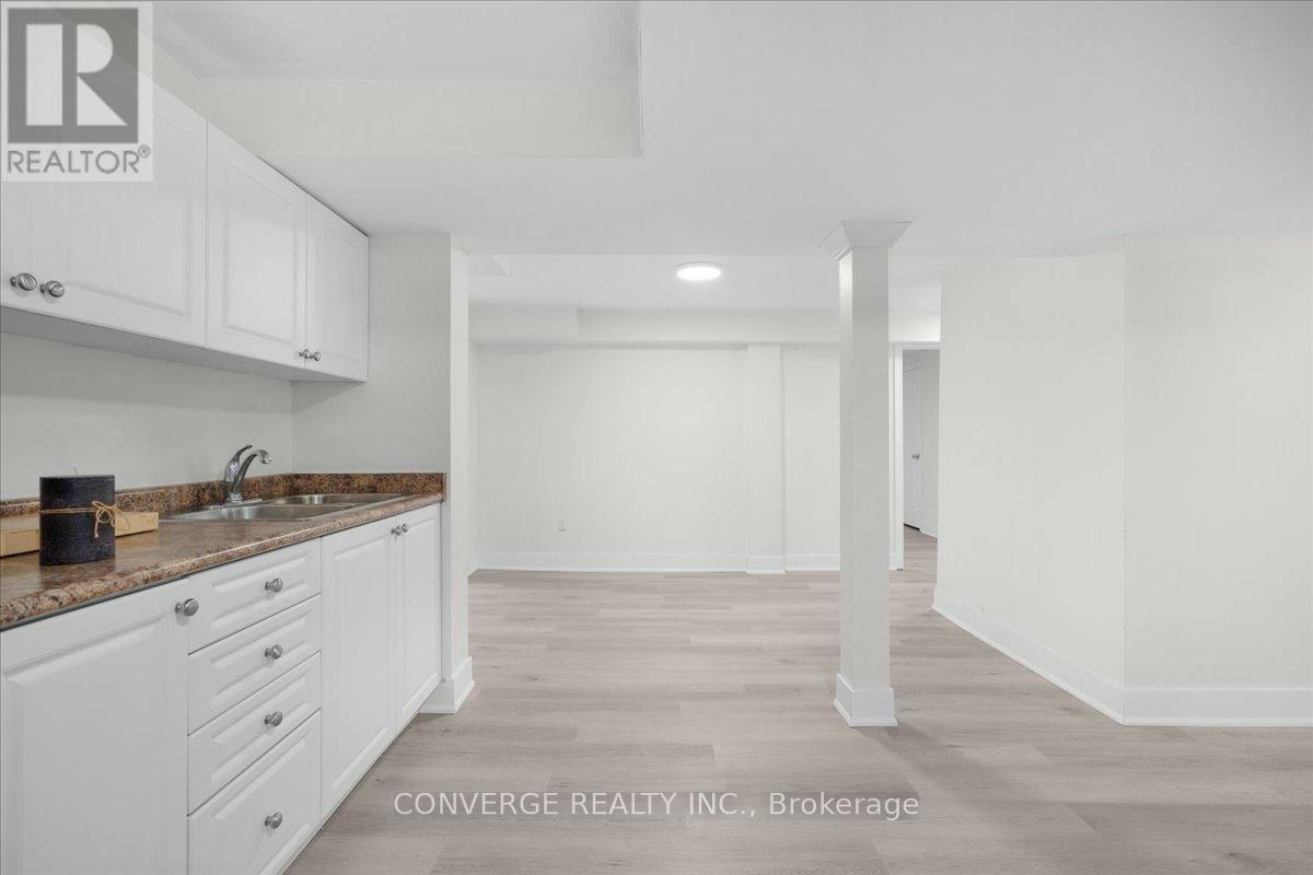 3 Plowman Drive, Ajax, ON, L1S 6R7 - 9