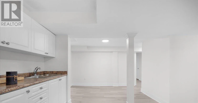 3 Plowman Drive, Ajax, ON, L1S 6R7 - 9