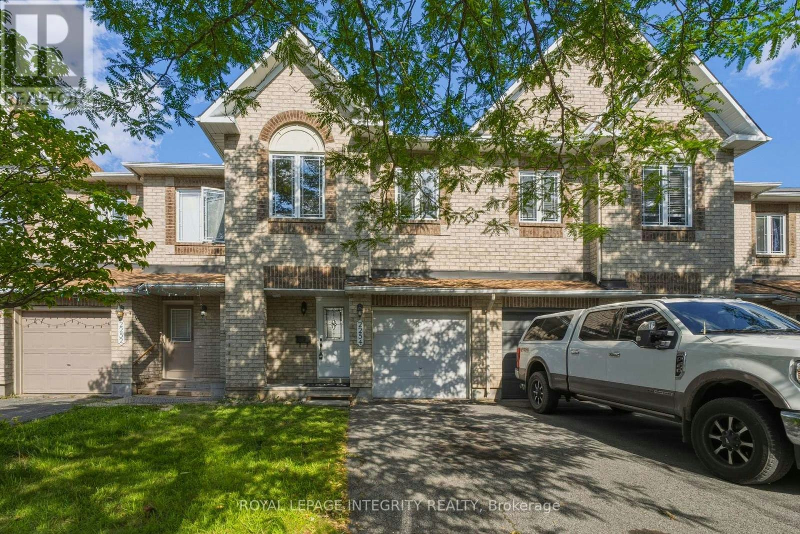 2254 Silverado Crescent, Ottawa, ON, K4A 4V1