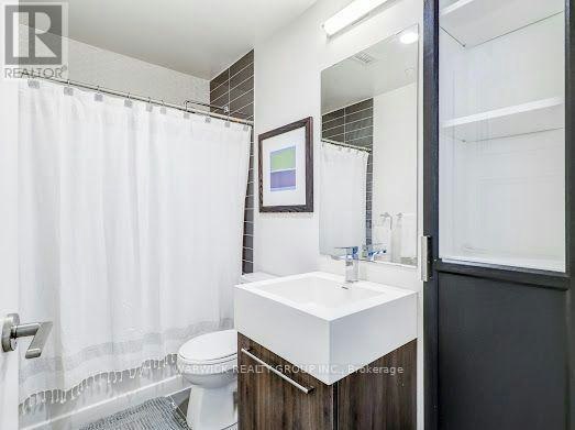 105-1 Neighbourhood Lane, Toronto, ON, M8Y 0C2 - 17
