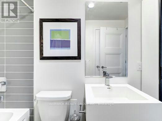 105-1 Neighbourhood Lane, Toronto, ON, M8Y 0C2 - 18