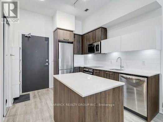 105-1 Neighbourhood Lane, Toronto, ON, M8Y 0C2 - 5