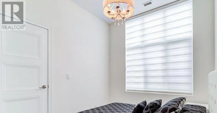 105-1 Neighbourhood Lane, Toronto, ON, M8Y 0C2 - 15