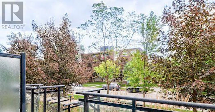 105-1 Neighbourhood Lane, Toronto, ON, M8Y 0C2 - 27
