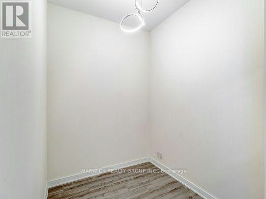 105-1 Neighbourhood Lane, Toronto, ON, M8Y 0C2 - 19