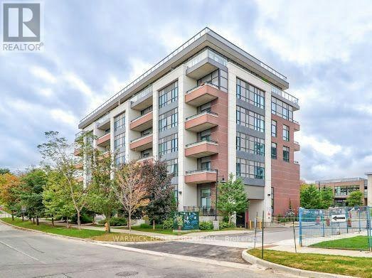 105-1 Neighbourhood Lane, Toronto, ON, M8Y 0C2