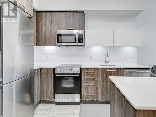 105-1 Neighbourhood Lane, Toronto, ON, M8Y 0C2 - 8