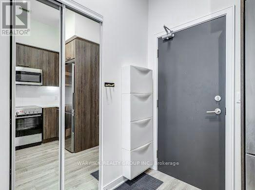 105-1 Neighbourhood Lane, Toronto, ON, M8Y 0C2 - 21