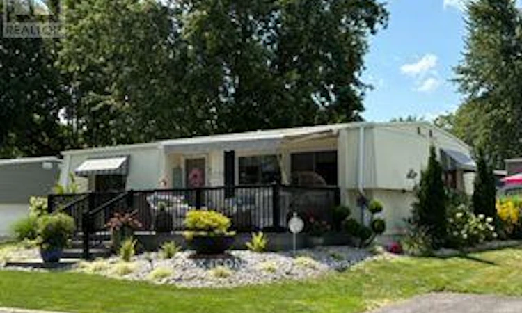 100 Shannon Boulevard