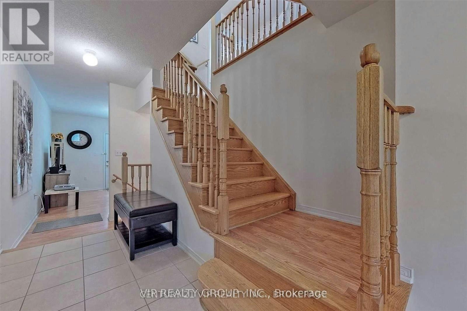 294 Church Street S, Richmond Hill, ON, L4C 9N4 - 2