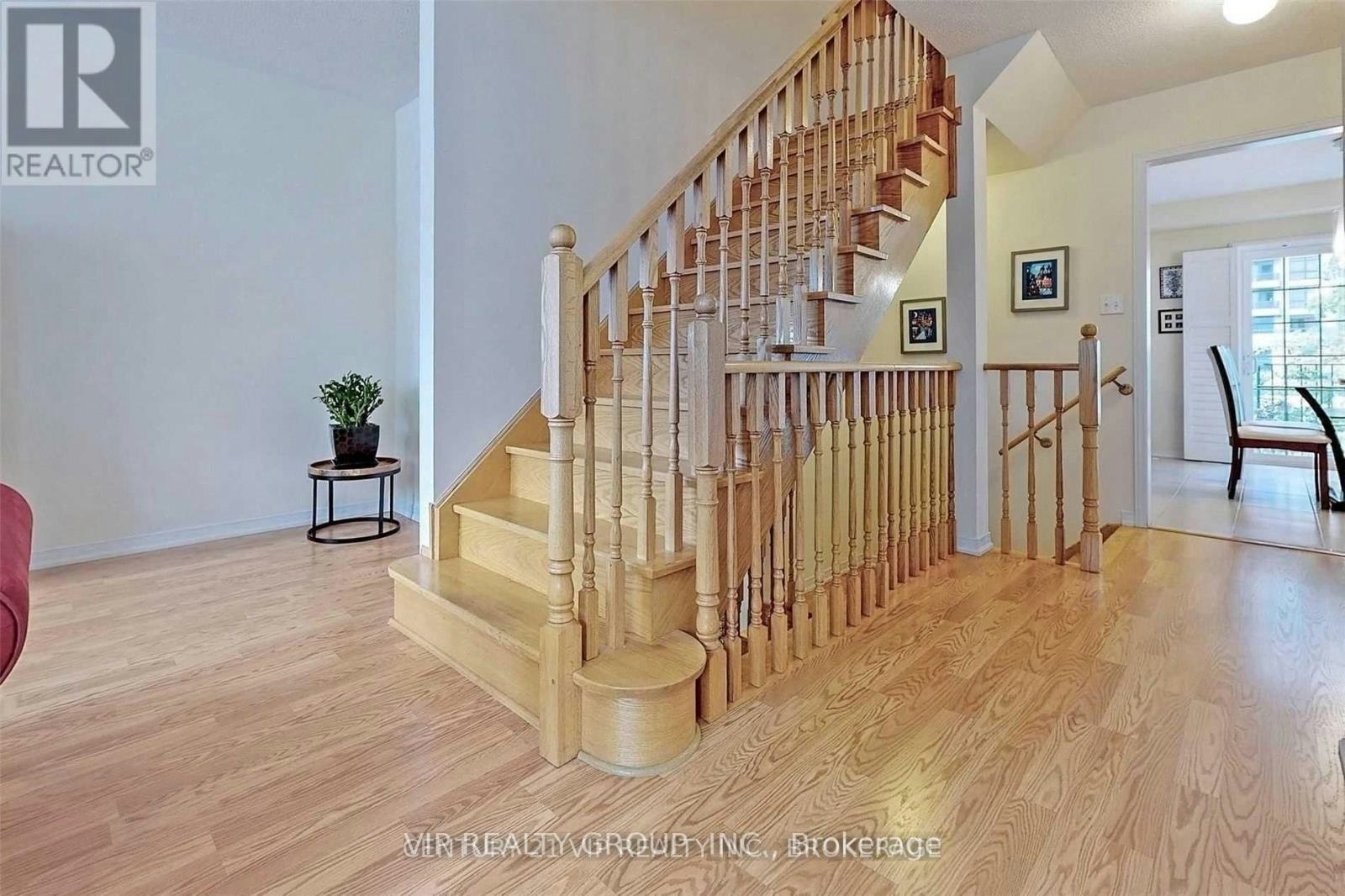 294 Church Street S, Richmond Hill, ON, L4C 9N4 - 5