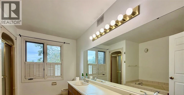 516 Branstone Drive, Waterloo, ON, N2T 2C2 - 23