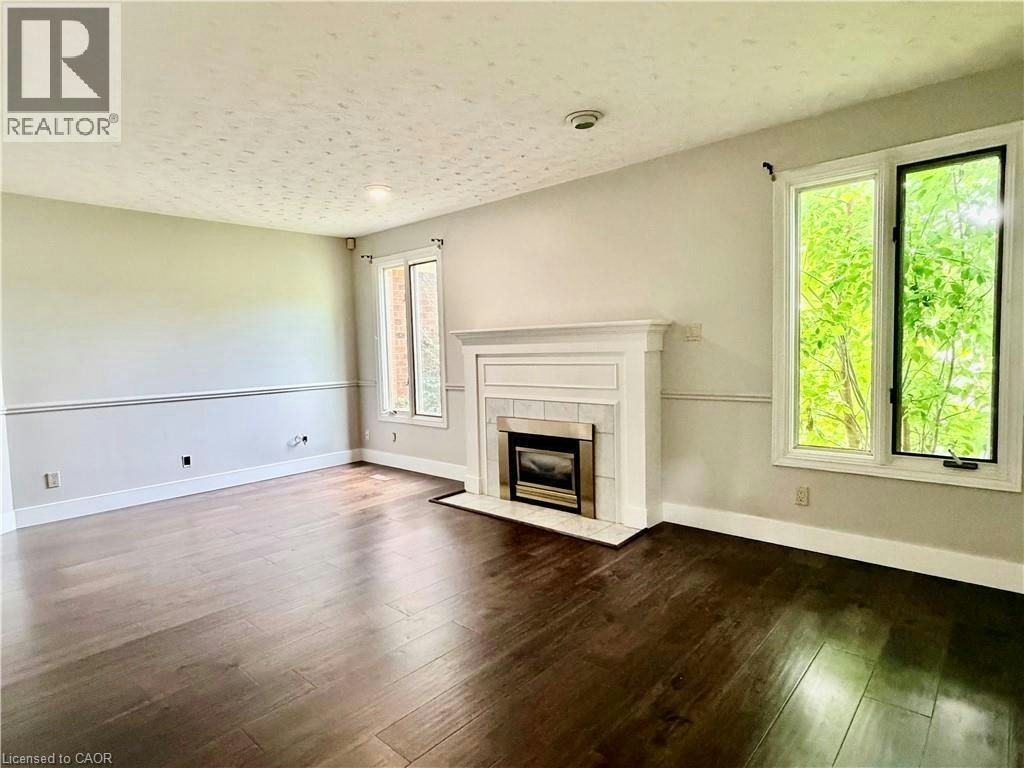 516 Branstone Drive, Waterloo, ON, N2T 2C2 - 16
