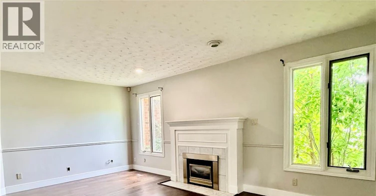 516 Branstone Drive, Waterloo, ON, N2T 2C2 - 16