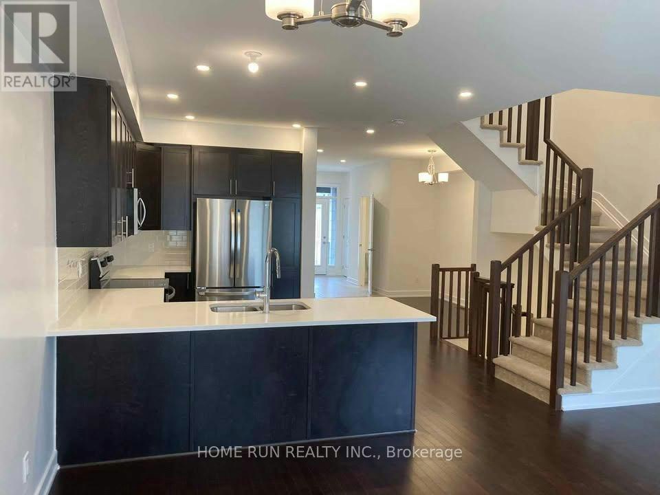 671 Rathburn Lane, Ottawa, ON, K1T 0V9 - 2