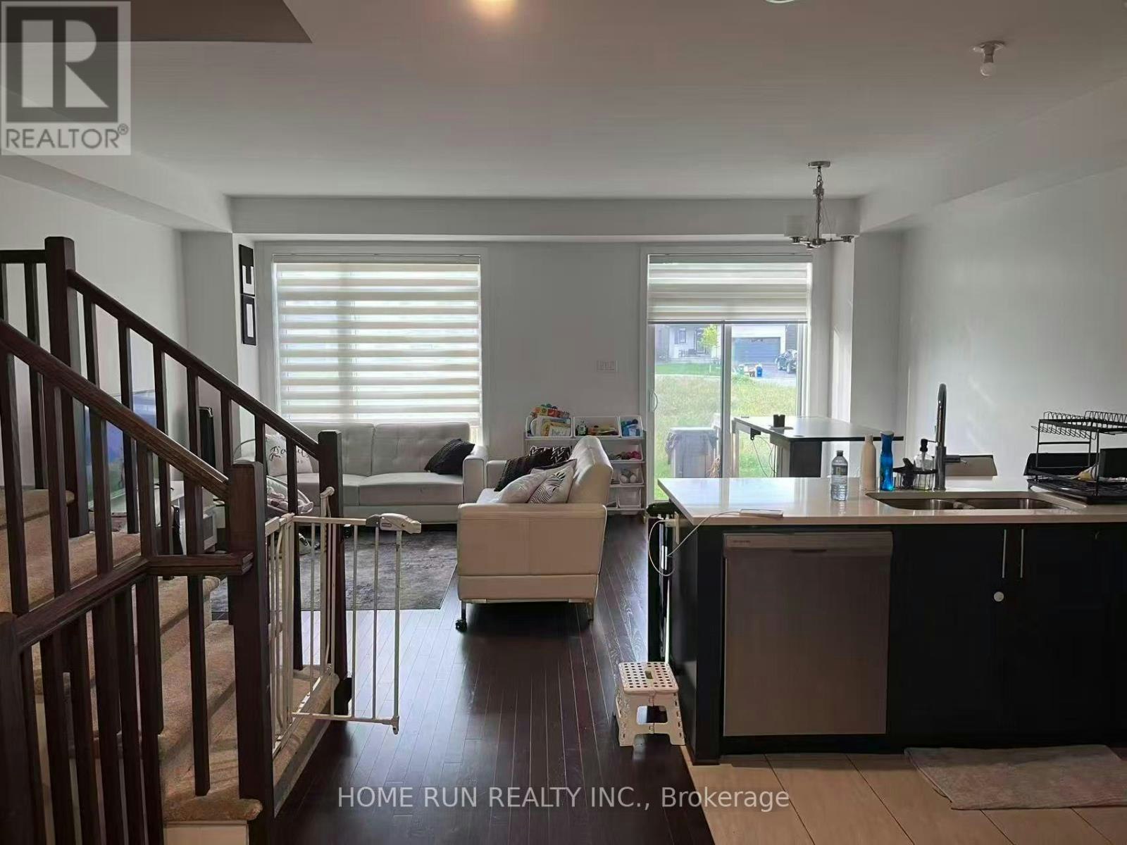 671 Rathburn Lane, Ottawa, ON, K1T 0V9 - 5