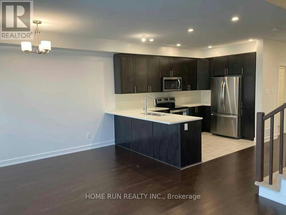 671 Rathburn Lane, Ottawa, ON, K1T 0V9 - 3