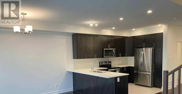 671 Rathburn Lane, Ottawa, ON, K1T 0V9 - 3