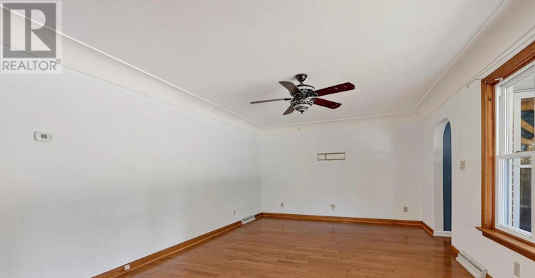 58 Victoria Street, Tillsonburg, ON, N4G 3Z7 - 10