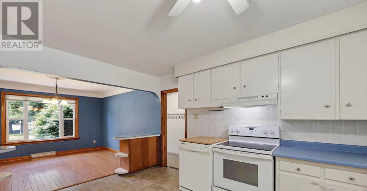 58 Victoria Street, Tillsonburg, ON, N4G 3Z7 - 7