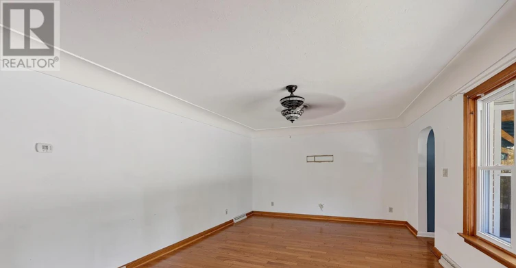 58 Victoria Street, Tillsonburg, ON, N4G 3Z7 - 9
