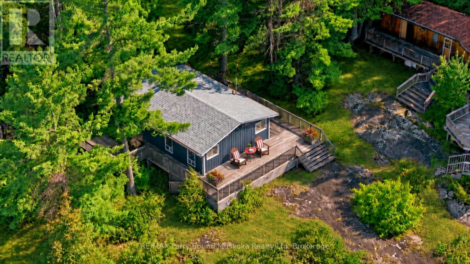 160 Paradise Lane, Carling, ON, P0G 1G0