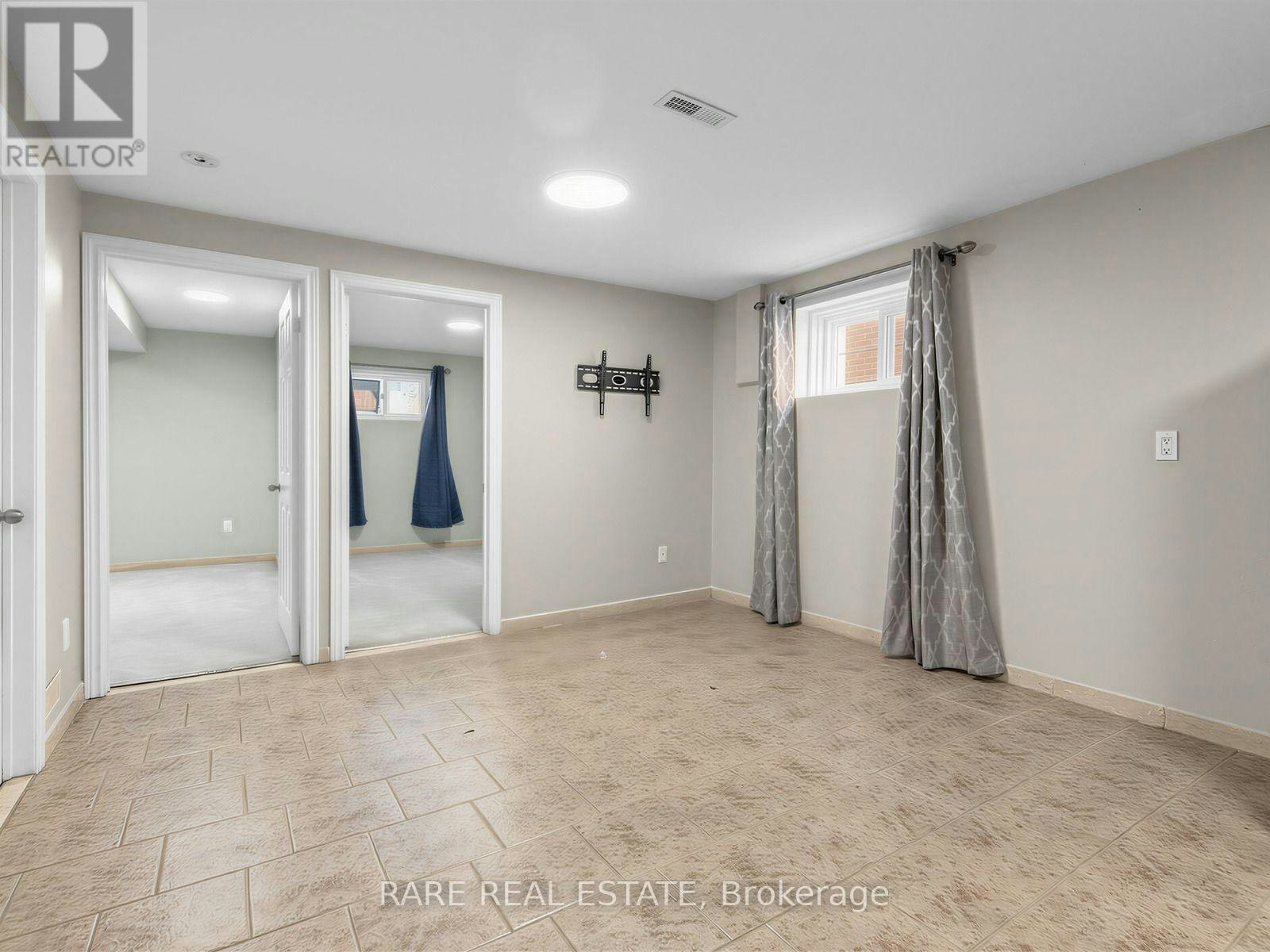 4 Hisey [Basement Crescent, Toronto, ON, M3N 1V1 - 6
