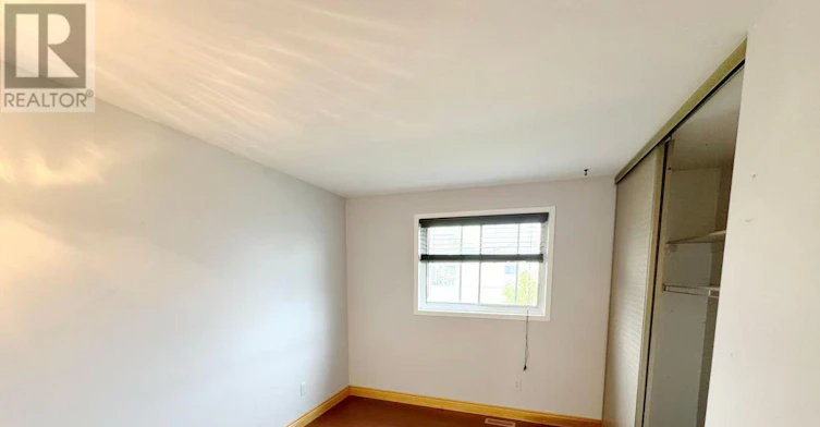 1597 Newlands Crescent, Burlington, ON, L7M 1P2 - 5