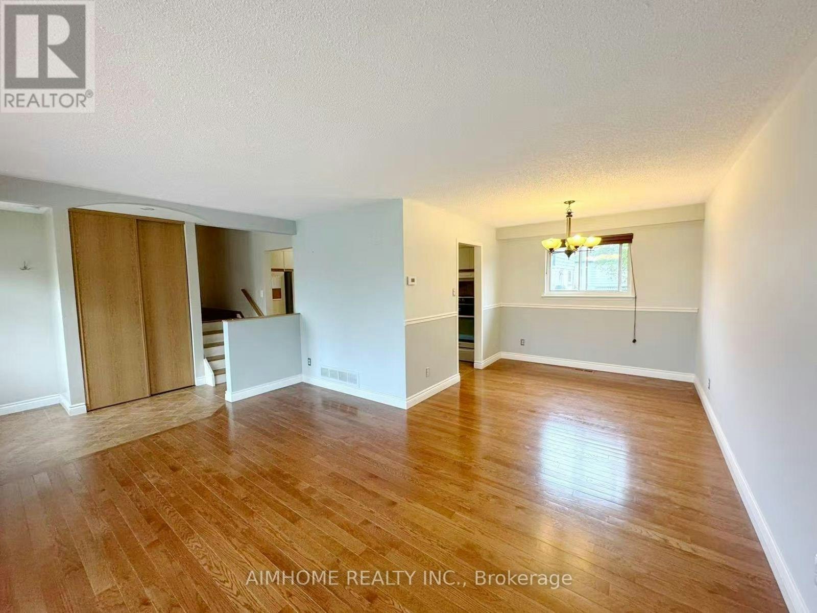 1597 Newlands Crescent, Burlington, ON, L7M 1P2 - 4