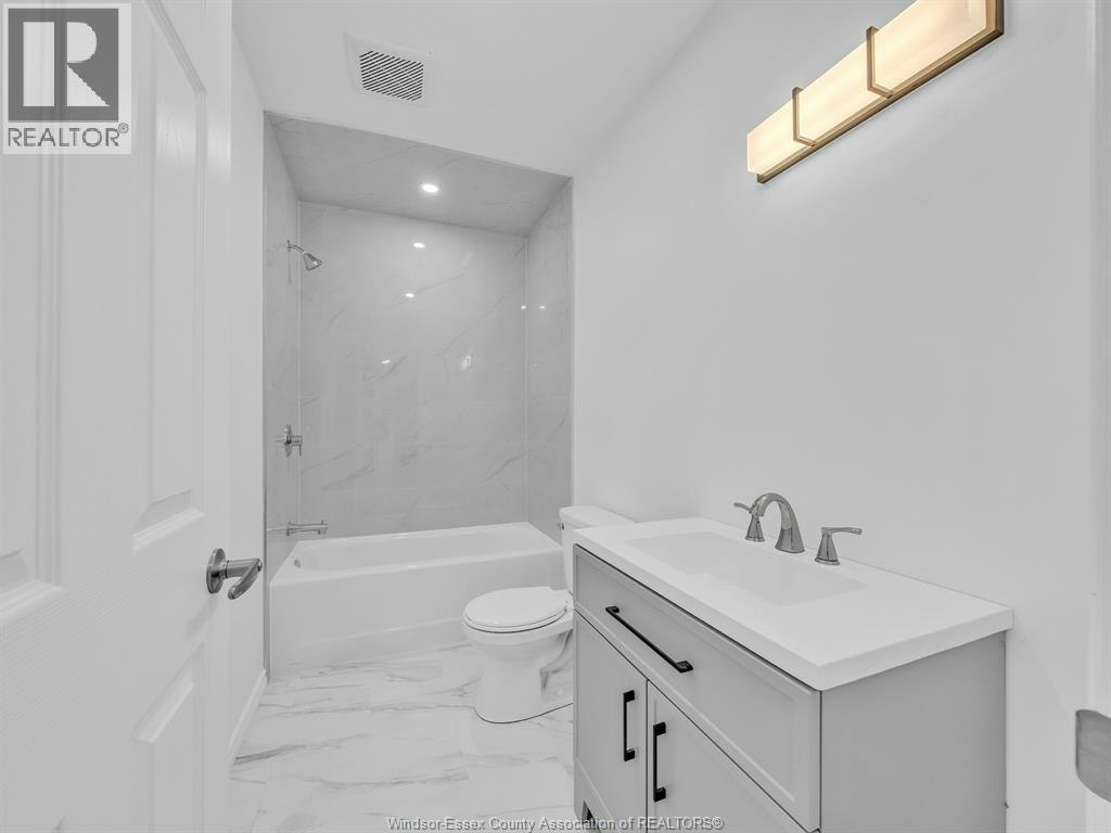 1657 #-59 1657 Drouillard Rear Road, Windsor, ON, N8Y 2S4 - 11