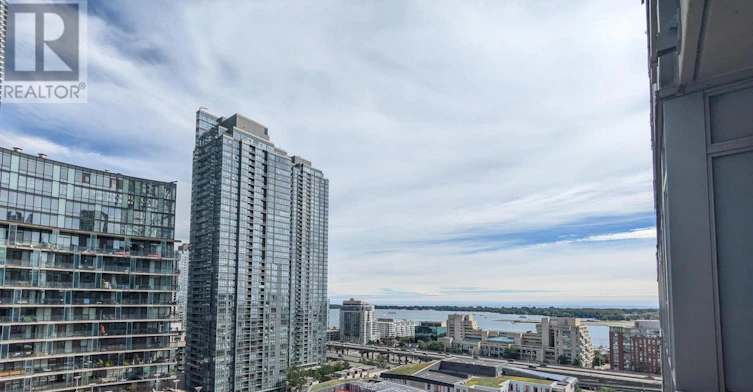 1806-10 Capreol Court, Toronto, ON, M5V 4B3