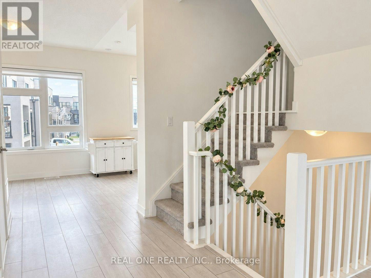4890 Valera Road, Burlington, ON, L7M 2A9 - 16