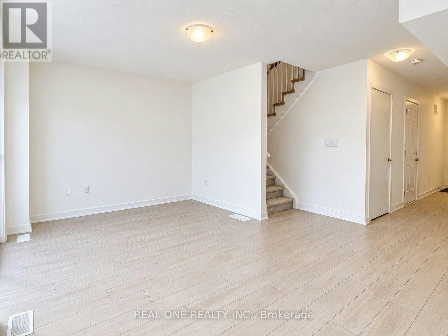 4890 Valera Road, Burlington, ON, L7M 2A9 - 7